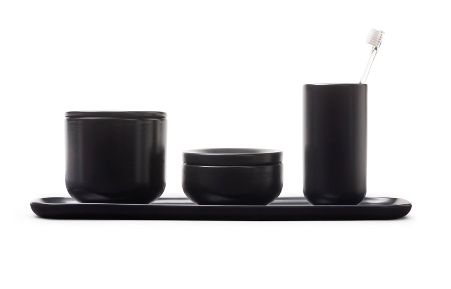 Bathroom set in black ceramic